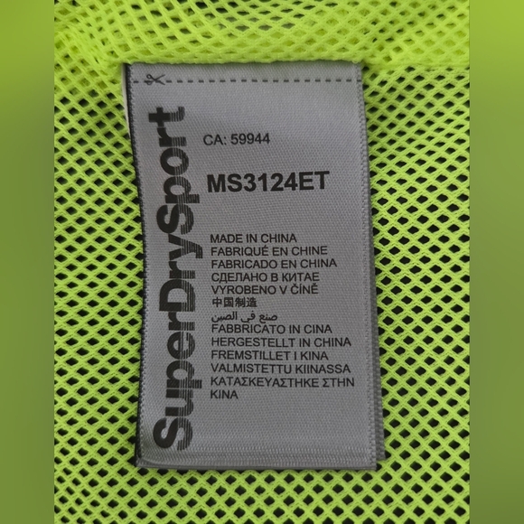 SUPERDRY JAPAN EDITION CAGOULE WINDBREAKER. - Picture 8 of 9